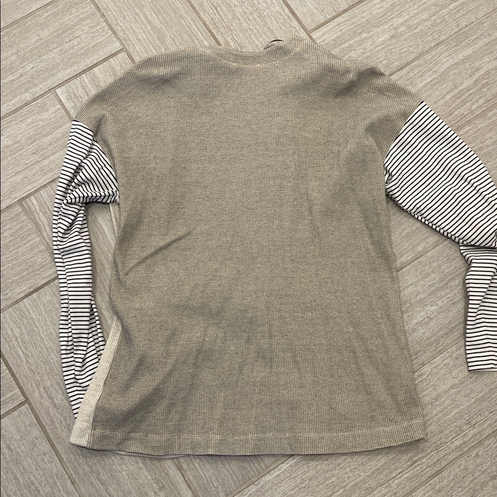 Striped Sleeve Waffle Cardigan Sweater - Picture 4 of 4